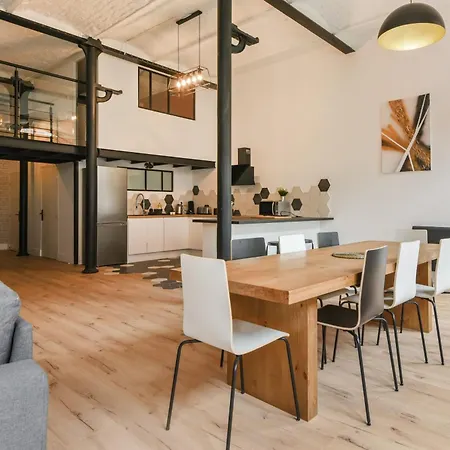 Loft Dugay - Welkeys * Τουρκουάν